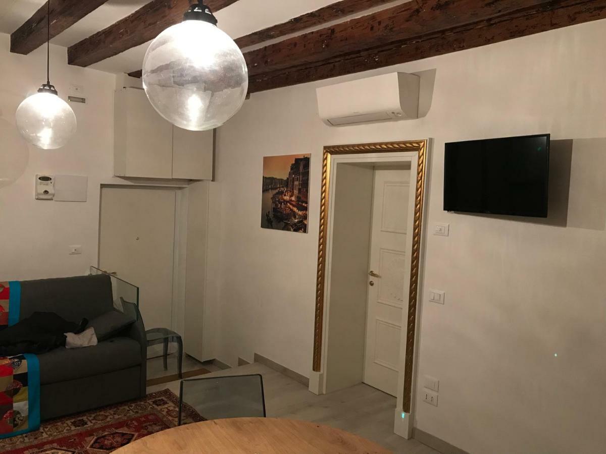 Apartamento La Residenza Di Carlo Close To Piazza San Marco Veneza